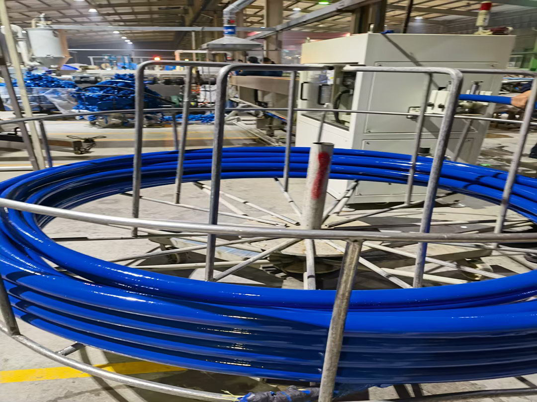  EPDM耐候天然橡膠管：戶外應(yīng)用的選擇