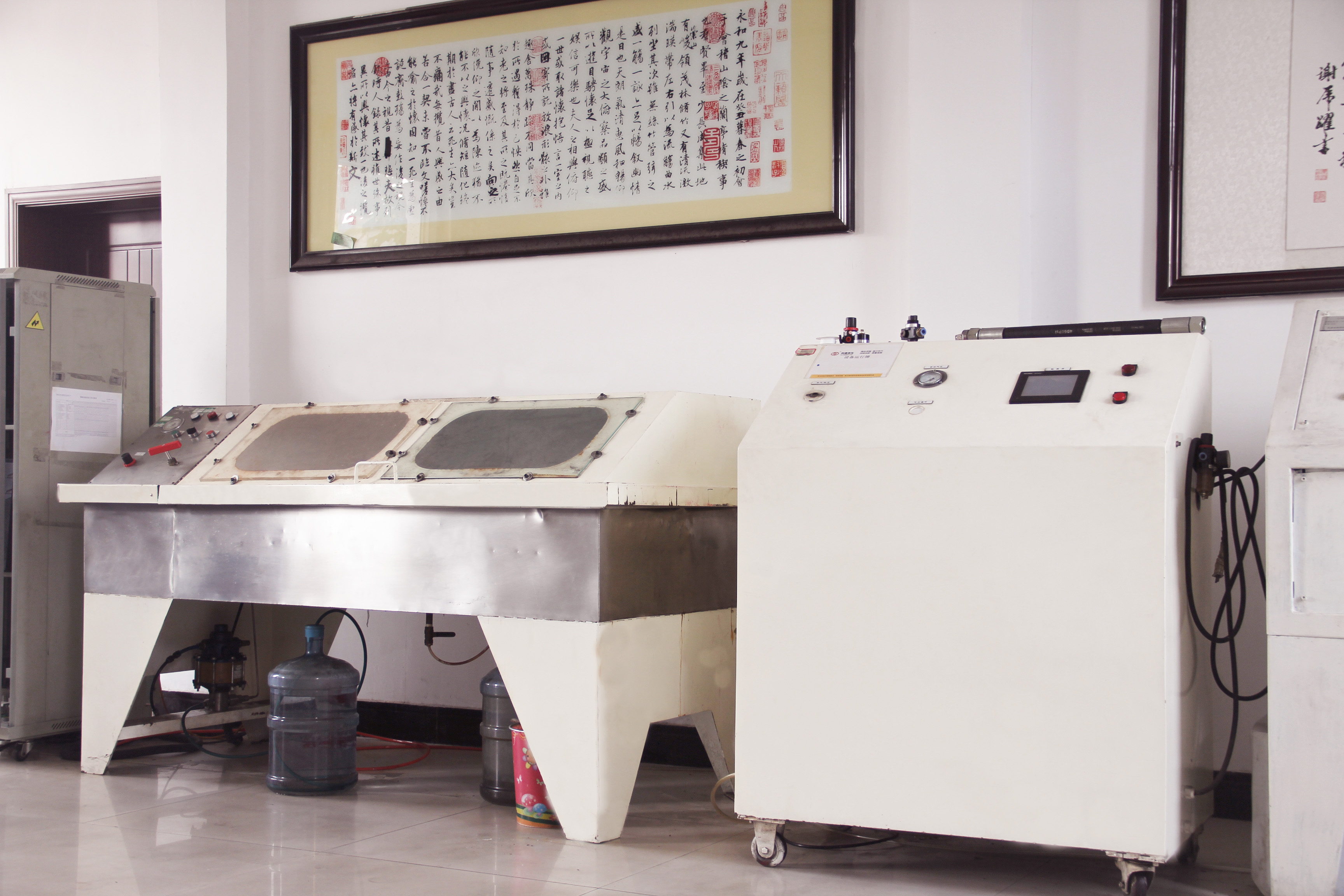 超高壓滅菌設(shè)備在食品工業(yè)的應(yīng)用優(yōu)勢及技術(shù)突破